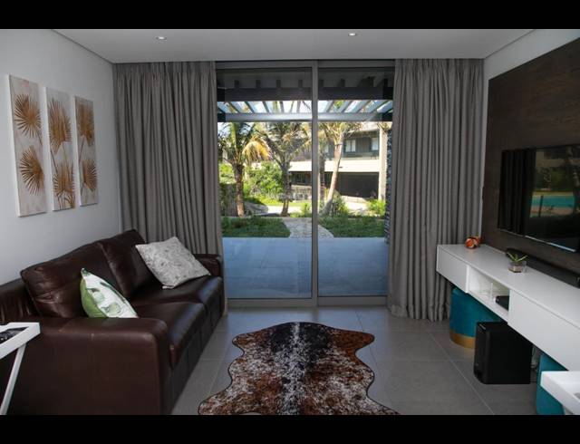 2 BEDROOM FLAT FOR SALE IN SIBAYA PRECINCT
